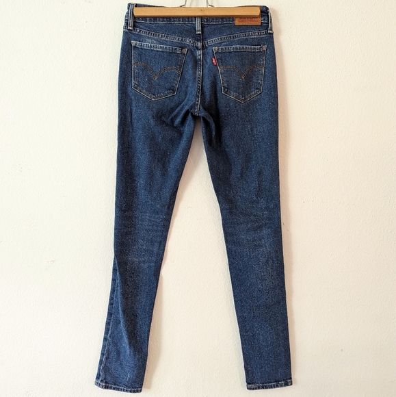 Levi's 711 Distressed Skinny Jeans - Picture 5 of 8